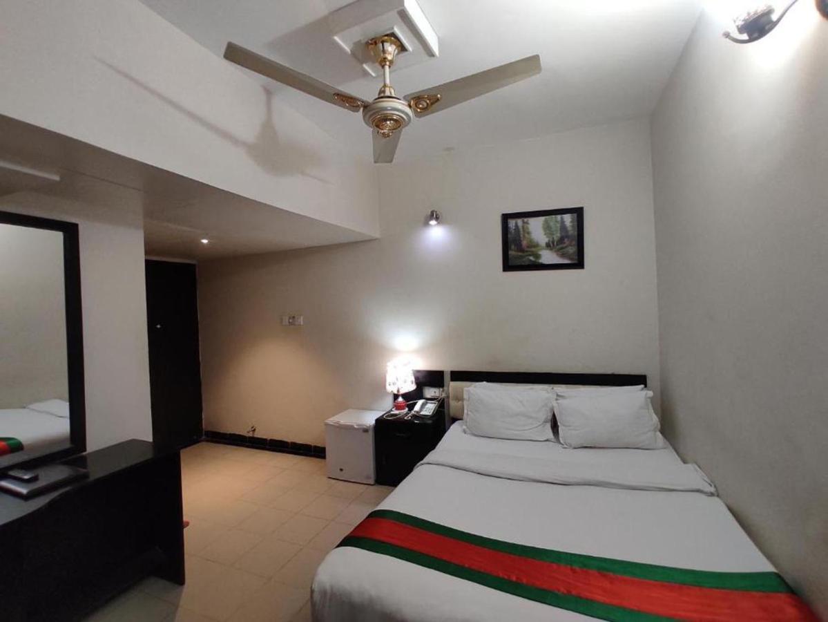 Hotel The Rahmania International Dhaka Extérieur photo