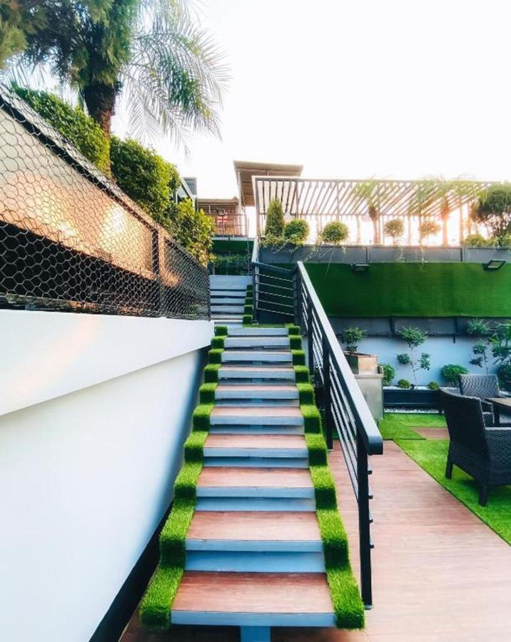 Hotel The Rahmania International Dhaka Extérieur photo