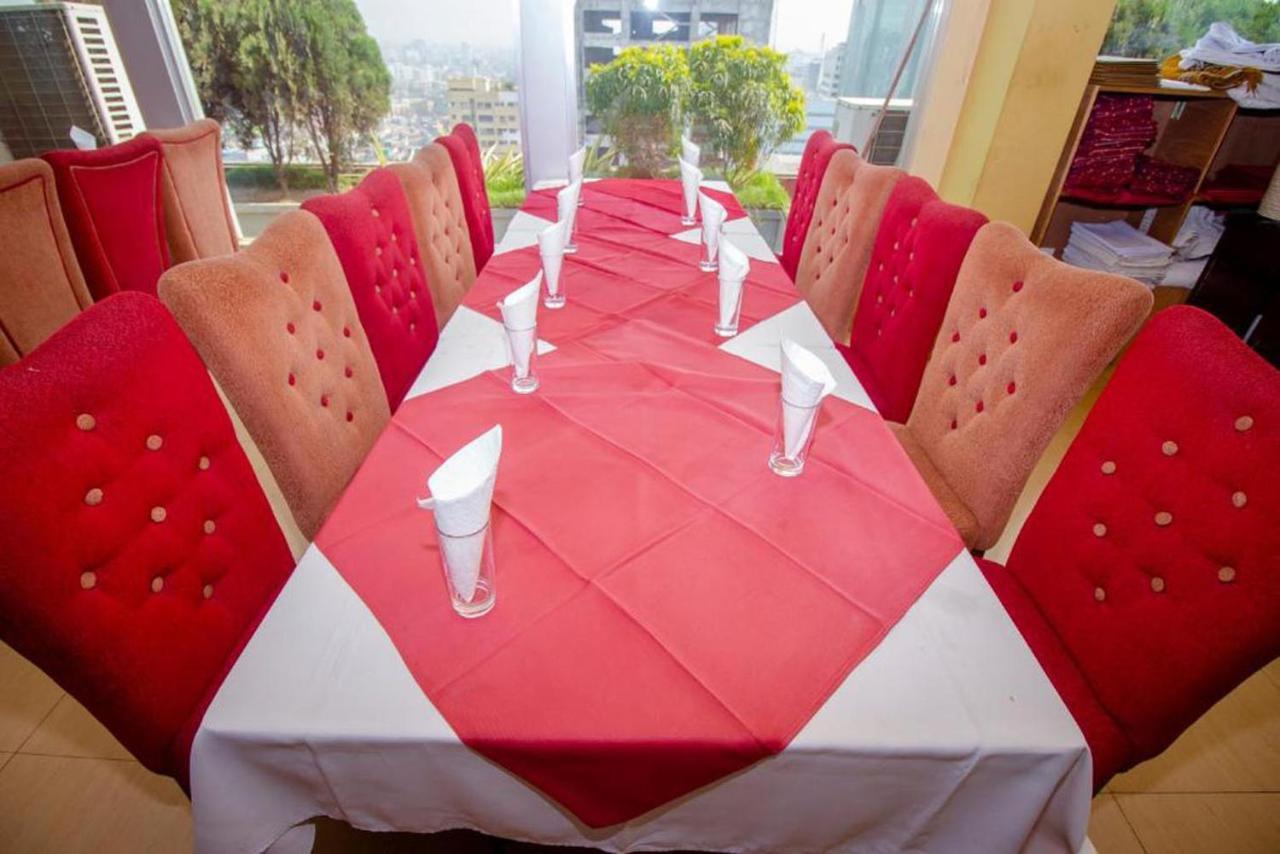 Hotel The Rahmania International Dhaka Extérieur photo