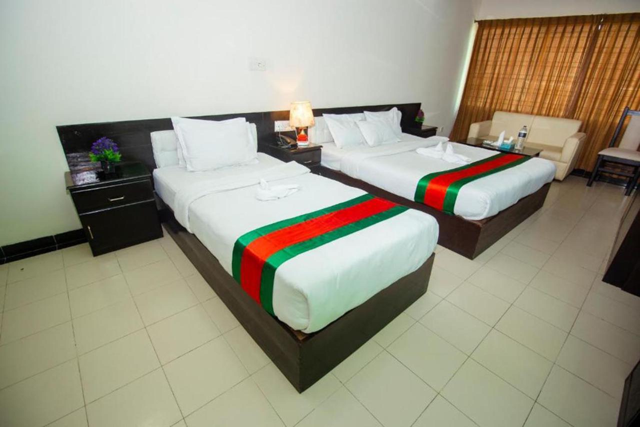Hotel The Rahmania International Dhaka Extérieur photo
