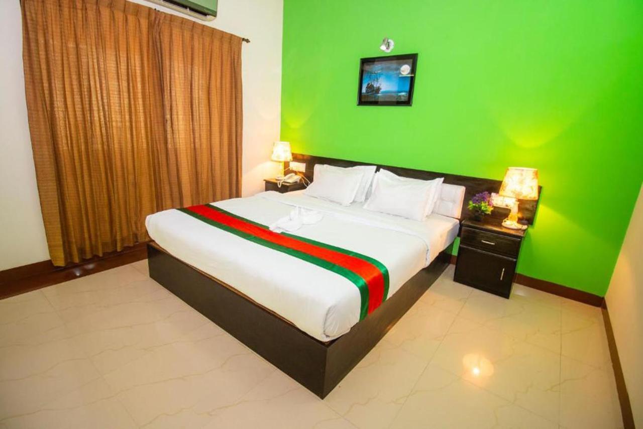 Hotel The Rahmania International Dhaka Extérieur photo